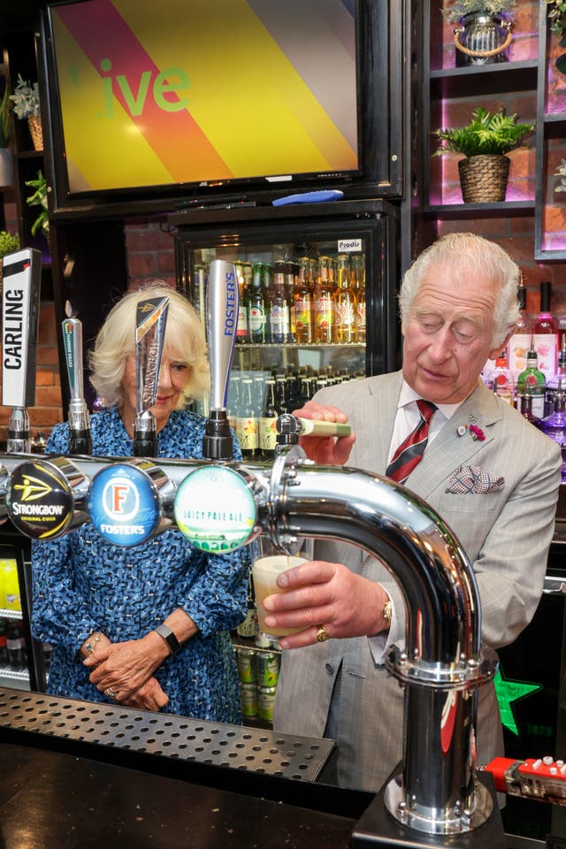 Royal visits for Wales Week