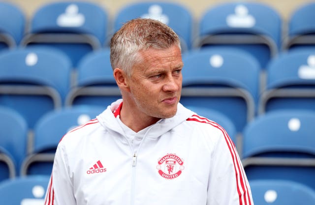Manchester United yet to complete Raphael Varane deal as Leeds game approaches PLZ Soccer Manchester United yet to complete Raphael Varane deal as Leeds game approaches PLZ Soccer