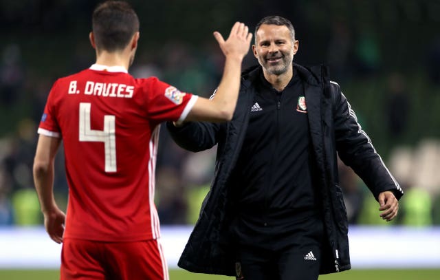 Ryan Giggs insists he is 100 per cent committed to Wales