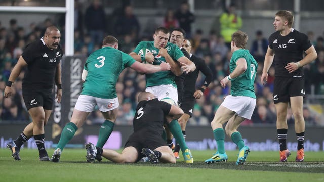 Ireland kept New Zealand under pressure