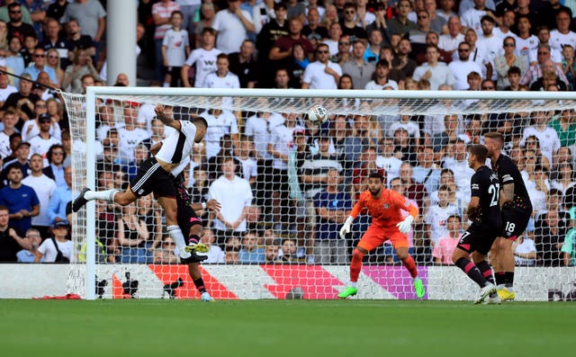 Aleksandar Mitrovic heads home Fulham's winner