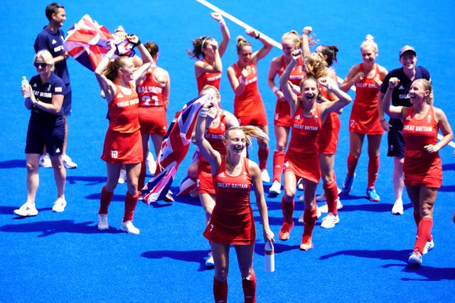 Great Britain celebrate winning bronze in the women's hockey (Adam Davy/PA)