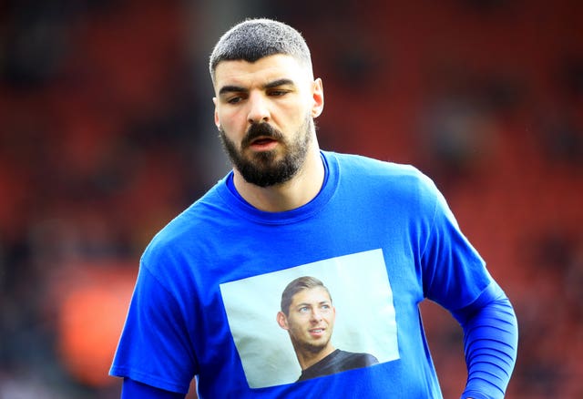 Cardiff players wore a shirt in tribute to late team-mate Emiliano Sala before kick off