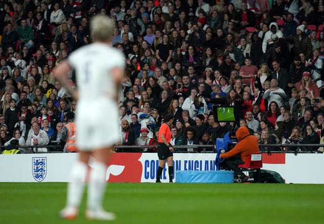 England v United States