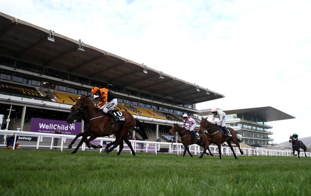 Put The Kettle On and Aidan Coleman on their way to winning the Champion Chase last season