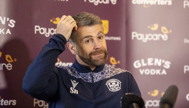Stephen Robinson expects a better game this weekend