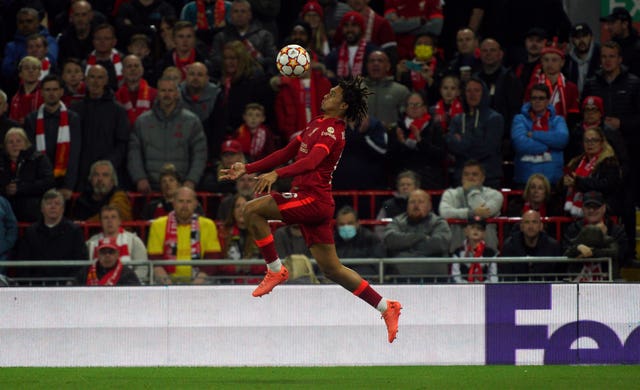 Trent Alexander-Arnold controls the ball on his chest