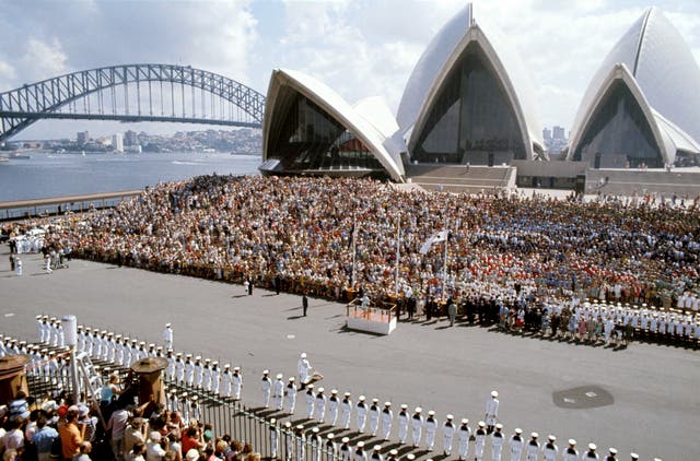 Royalty – Queen Elizabeth II Silver Jubilee – Australia