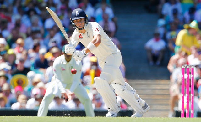 Tom Curran scored important late-order runs for England 