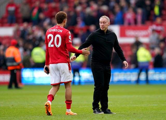 Erik ten Hag demands more from Antony after star turn in Manchester United win