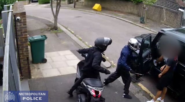 Kolasinac – Ozil knife attack