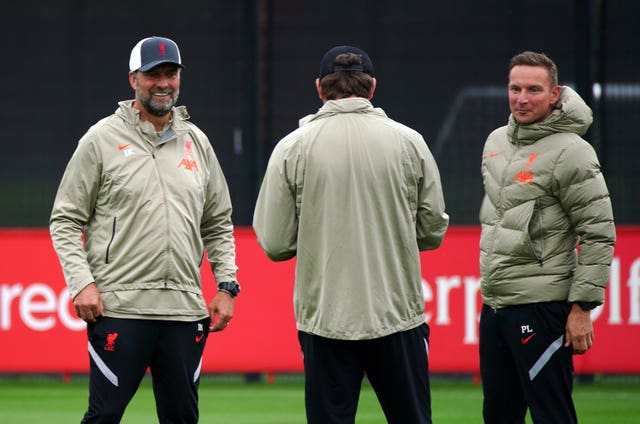 Liverpool squad all dream of winning trophies – assistant boss Pep Lijnders PLZ Soccer Liverpool squad all dream of winning trophies – assistant boss Pep Lijnders PLZ Soccer