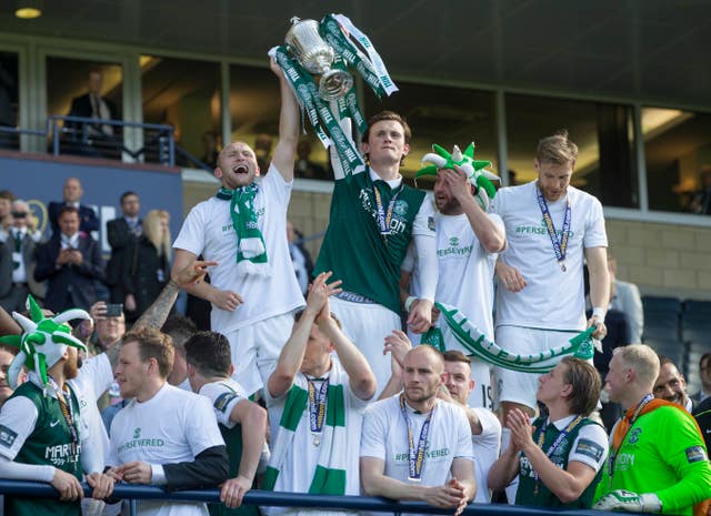 Brown admits he was jealous of the jubilant scenes as Hibs lifted the Scottish Cup in 2016