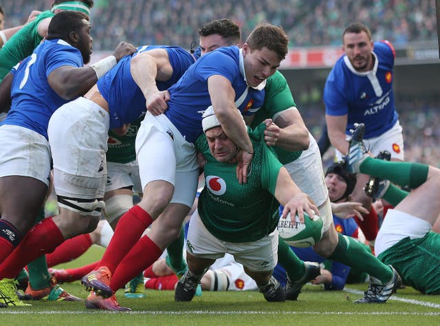 Rory Best went over for Ireland's opening try 