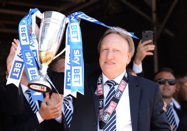 Cardiff City Promotion Parade – Cardif Castle