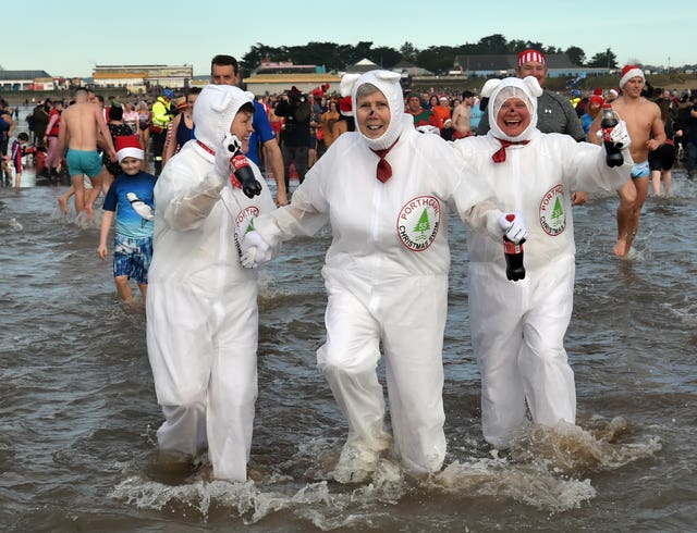 Christmas Day swim – Porthcawl