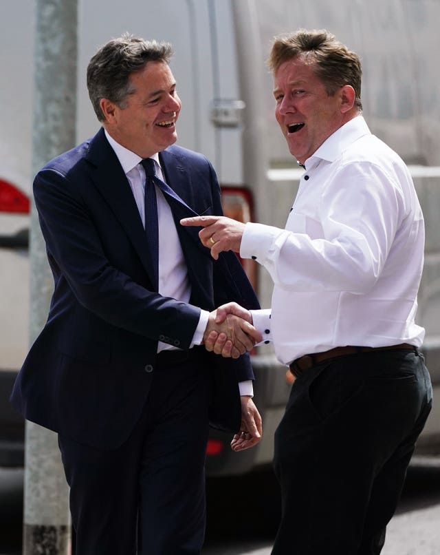 Government visit to O’Devaney Gardens