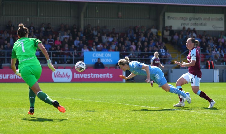 Manchester City’s Ellen White scores the opening goal at West Ham
