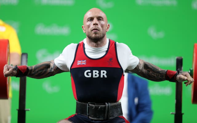 Steve Arnold served with Micky Yule, pictured, in the Royal Engineers