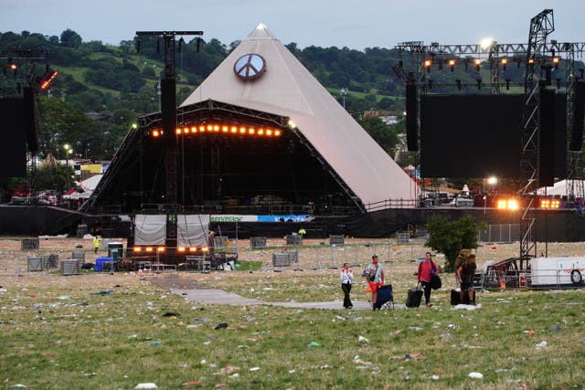 Festival goers leave Worthy Farm