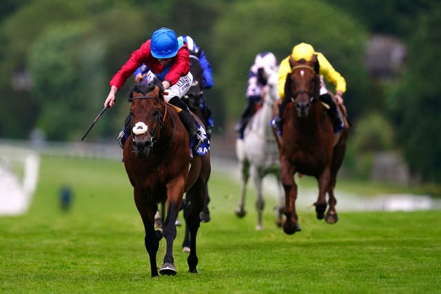 Ryan Moore and Bay Bridge in full flight