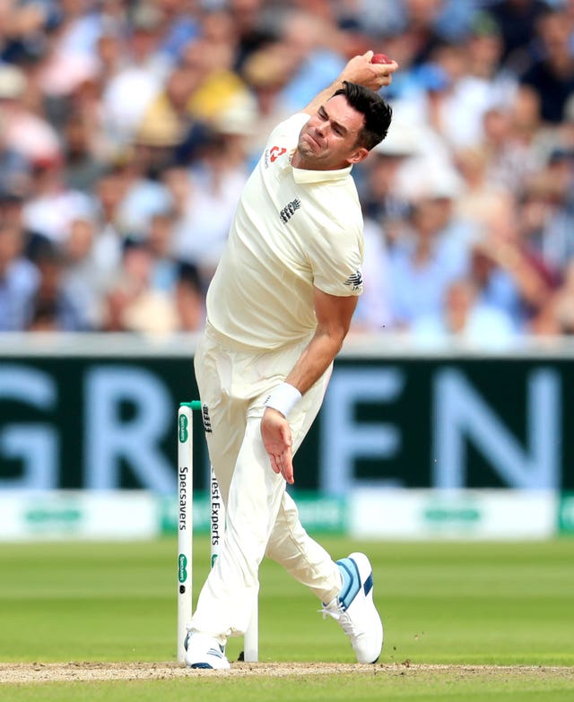 James Anderson and Stuart Broad set sights on one more Ashes in Australia