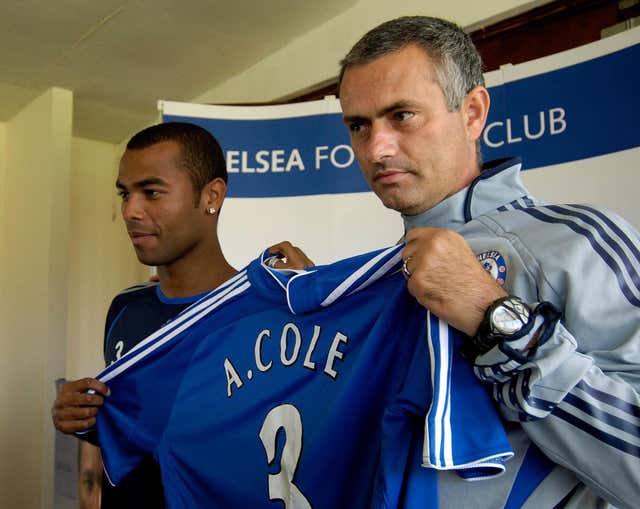 In the summer of 2006, he completed a protracted and controversial move to Chelsea amid pay disputes and 'tapping-up' allegations