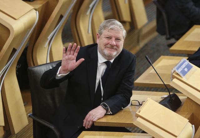 Angus Robertson