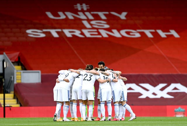 Leeds show their unity before kick-off at Anfield where they hit back to equalise three times before Salah's late penalty winner 
