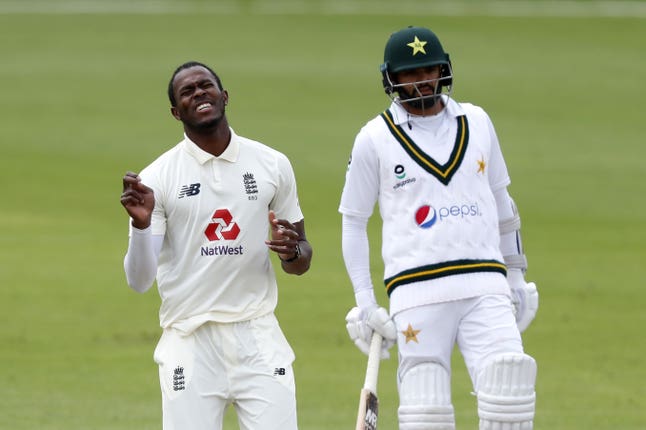 Jofra Archer, left