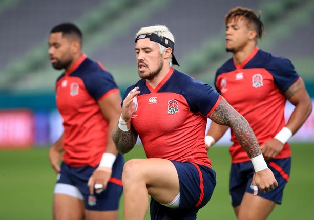 England Training – Kobe Misaki Stadium