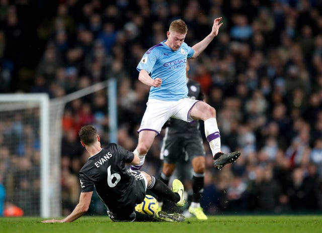 Kevin De Bruyne produced a brilliant performance as Manchester City beat Leicester