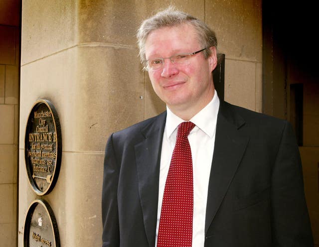 Lord Crisp, a former chief Executive of the NHS in England, has criticised the cut to THET