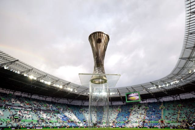 General view of the trophy
