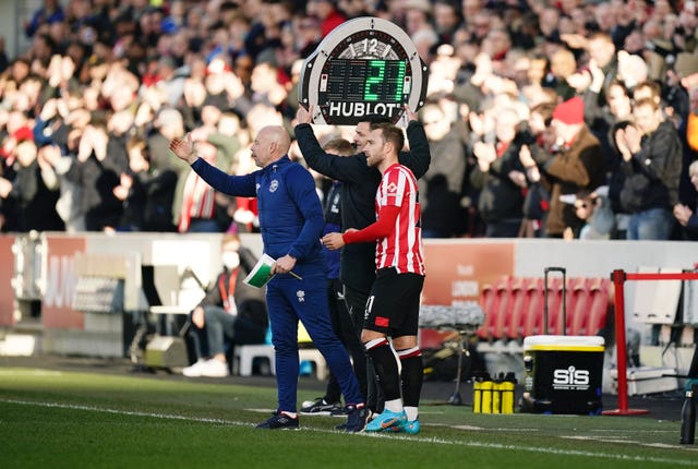 Christian Eriksen makes his return to football