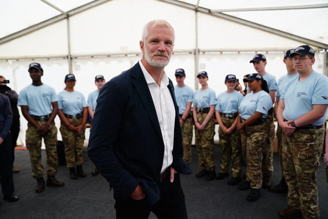 Al Carns speaks to cadets