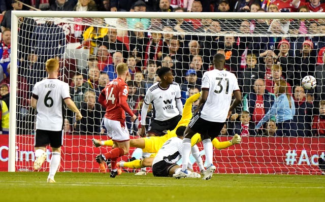 Lewis O'Brien scores