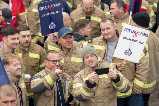 Firefighters rally outside Holyrood