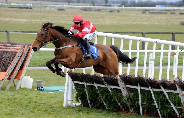 Laurina in winning action at Fairyhouse