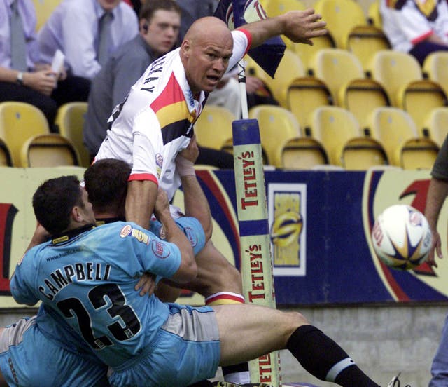 Graham Mackay, top, scored a try and kicked a goal in the 2002 Super League Grand Final for Bradford
