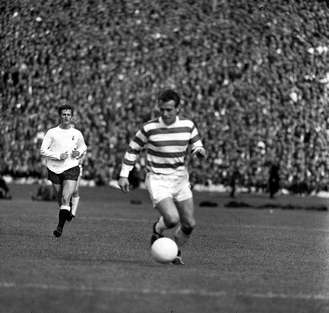 Celtic forward Steve Chalmers (centre) (PA)