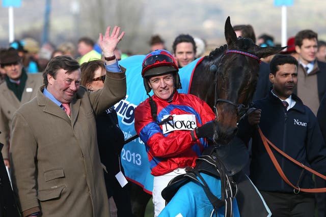 Barry Geraghty with Nicky Henderson and the brilliant Sprinter Sacre 