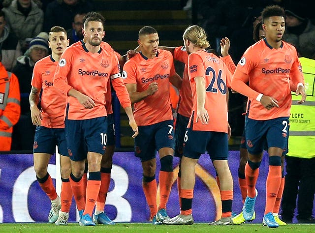 No Silva lining for Everton as Iheanacho scores dramatic late Leicester winner
