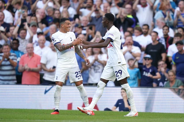 Spurs see off Manchester United to give Ange Postecoglou a winning start at home