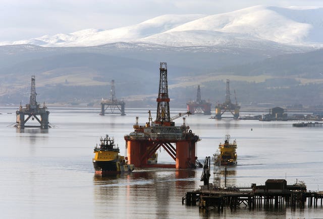 Oil rigs in Cromarty Firth