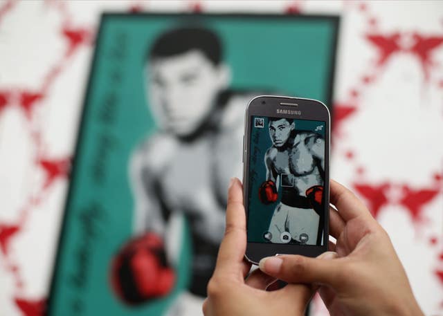 Muhammad Ali Graffiti Mural – London