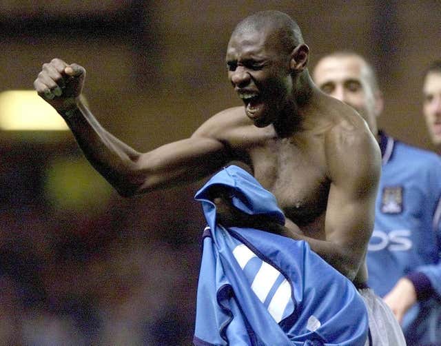 Shaun Goater celebrates scoring for Manchester City