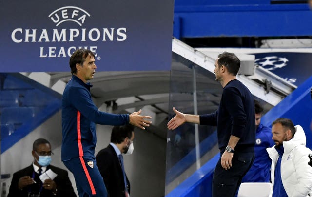 Sevilla boss Julen Lopetegui and Lampard shake hands after full-time 