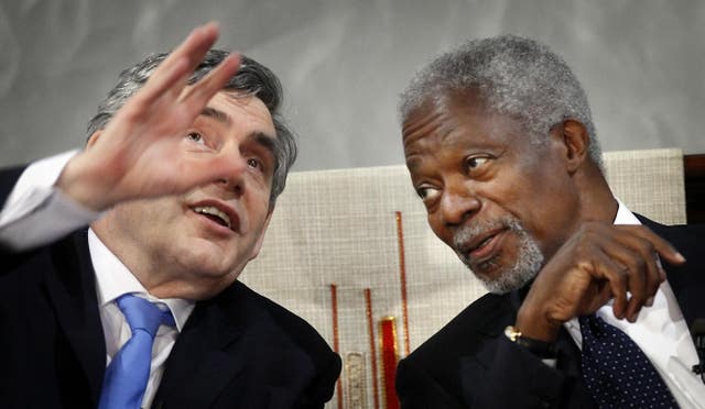 Gordon Brown and Kofi Annan in 2009