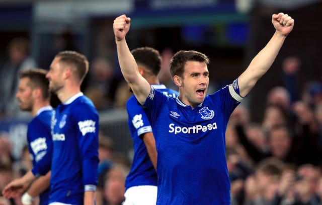 Everton's Seamus Coleman (right) celebrates scoring his side's second goal of the game with team-mates during the Premier League match at Goodison Park, Liverpool.